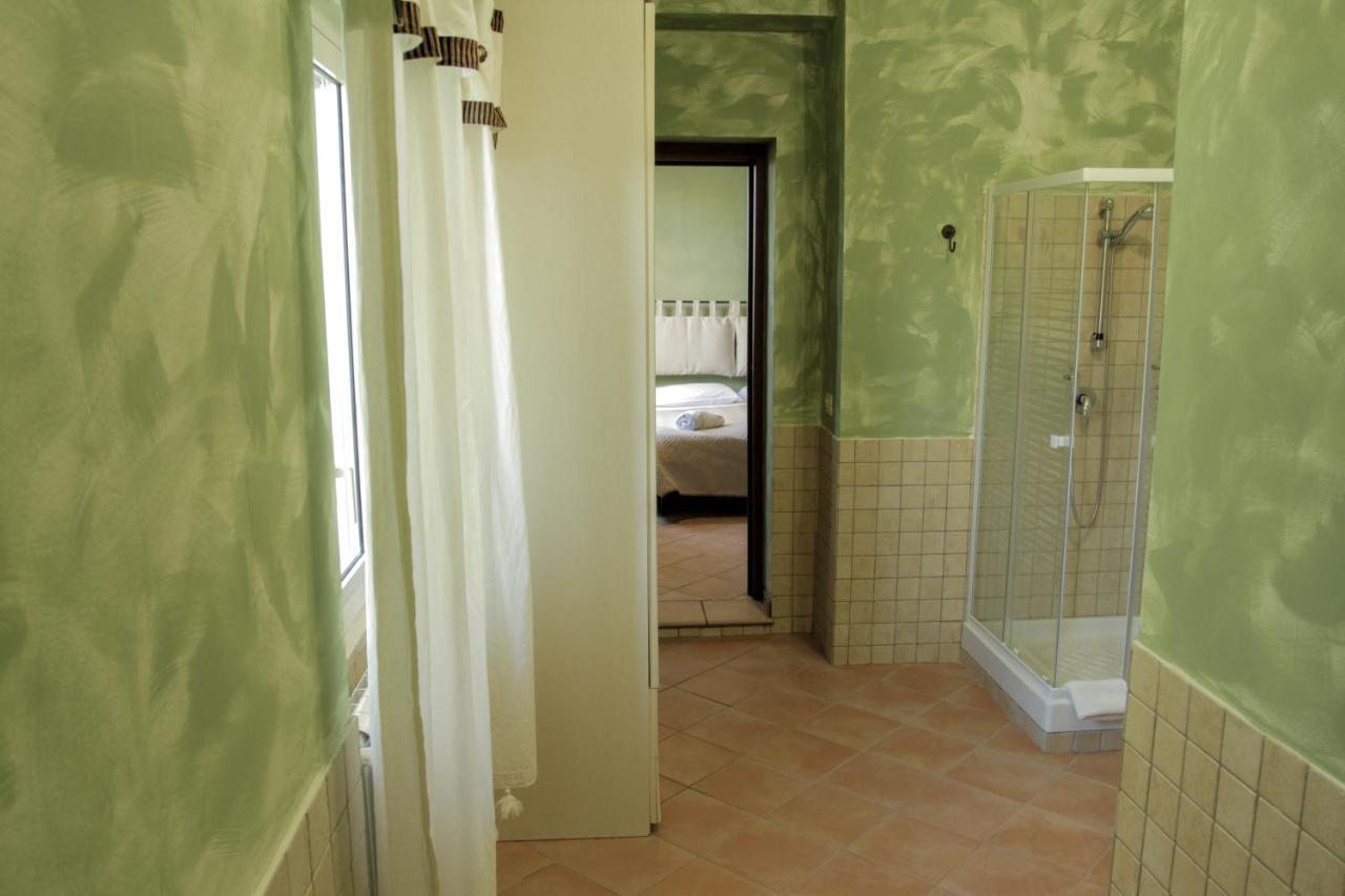 Il Casale di Gardenia Bed and Breakfast Cesano Esterno foto