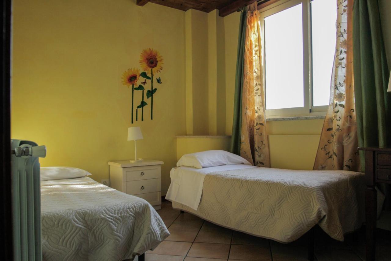 Il Casale di Gardenia Bed and Breakfast Cesano Esterno foto